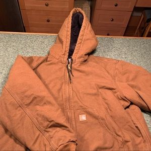 Carhartt insulated jacket